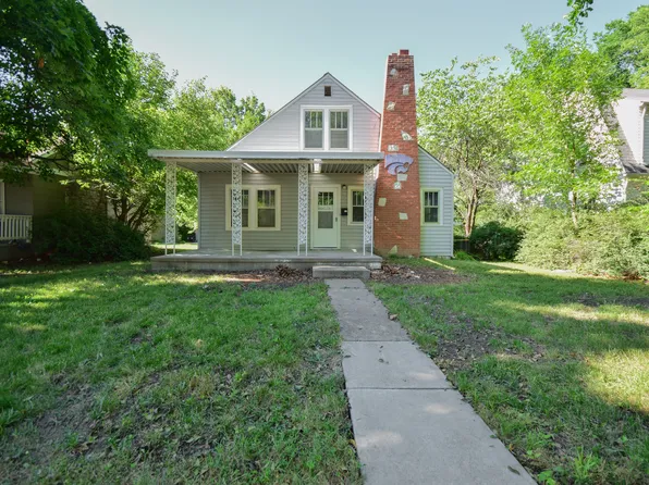816 Thurston St, Manhattan, KS 66502