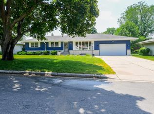 1432 Glenhill Rd, Saint Paul, MN 55112