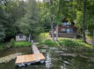 3050 Ernie Ln, South Frontenac, ON K0H 1H0