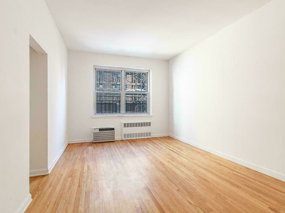 1st image of 252 E 51st St #4A