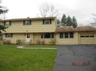 115 Country Club Rd, Cheshire, CT 06410