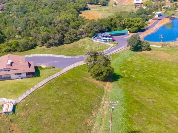 9325 Fraguero Rd, Sonora, CA 95370