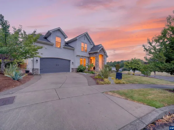 1750 SW Pinehurst Pl, Corvallis, OR 97333