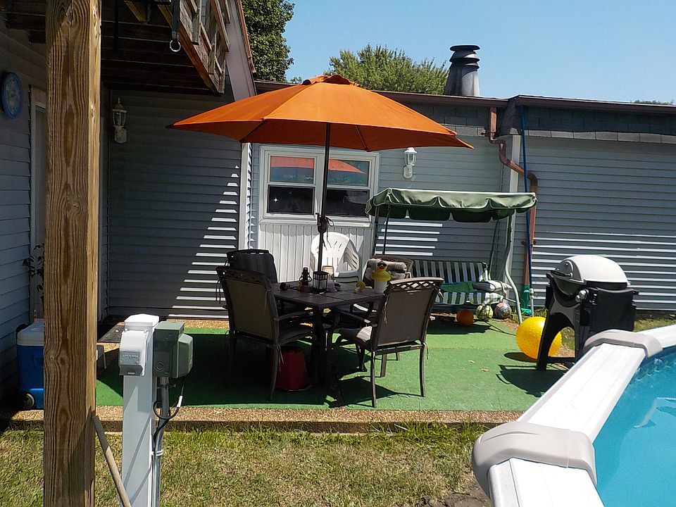 2nd image of 309 Roanoke Dr