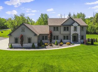 9333 Gittings Rd, Racine, WI 53406