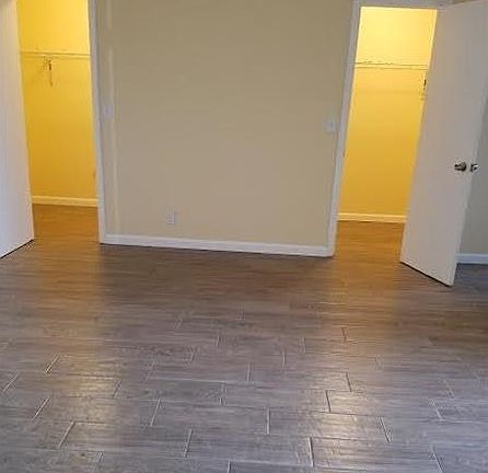 3rd image of 1307 Partridge Close #67