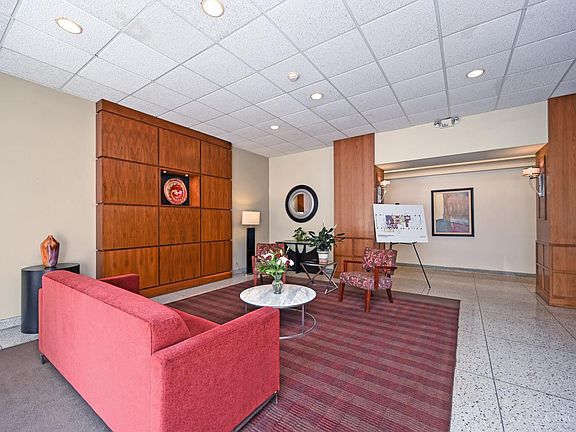 2nd image of 2324 Madison Rd APT 703
