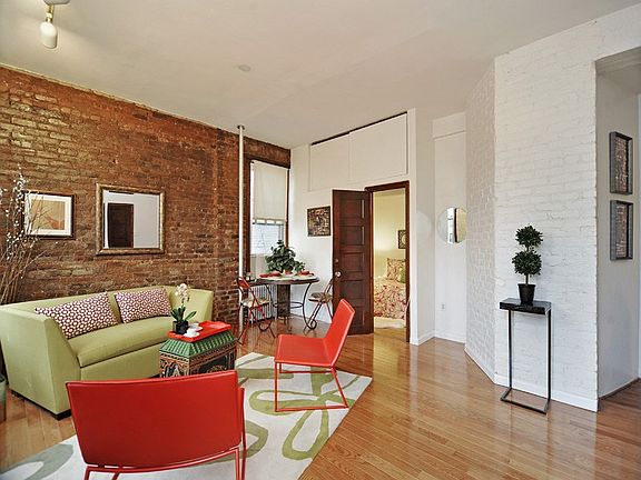 4th image of 124 Thompson Street 22 #22