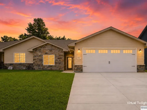 1100 Iris Ave, Crete, NE 68333