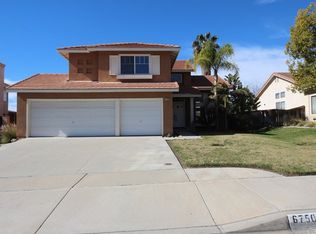6750 Regal Oaks Rd, Highland, CA 92346