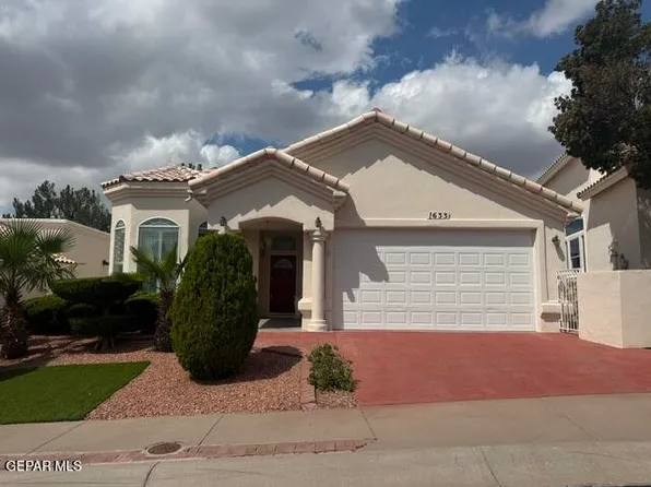 1633 Via Appia St, El Paso, TX 79912