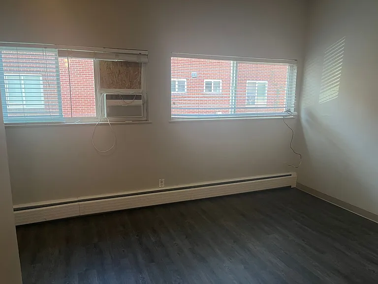 Campus Apartments — Photo 17