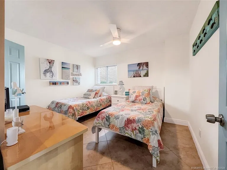 10102 S Ocean Dr #401A — Photo 17