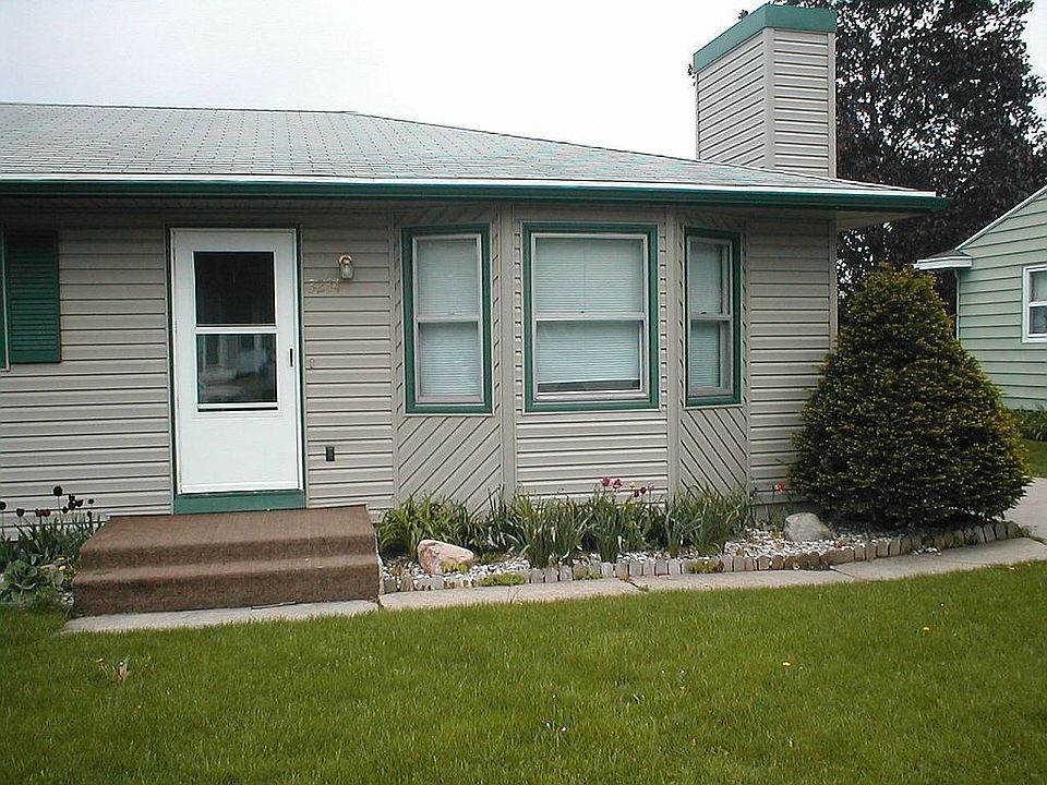 2nd image of 3234 Abington Dr NW