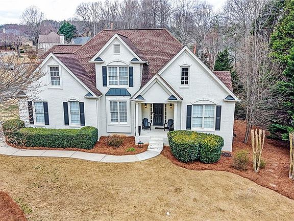 3rd image of 3915 Three Chimneys Ln