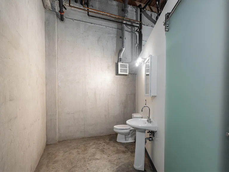 WM Lofts — Photo 11