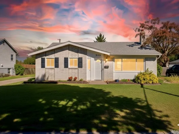4519 Reader Dr, Warren, MI 48092