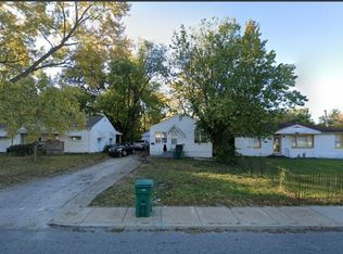 2326 Chambers Rd, Saint Louis, MO 63136