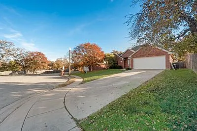 3308 Anysa Ln — Photo 10