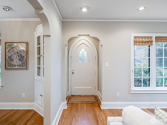 3rd image of 3025 Maringo Road SE