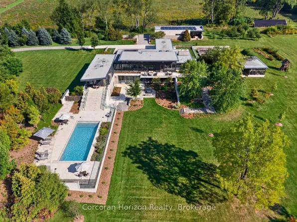 770 Millgrove Side Rd, Hamilton, ON L0R 1V0