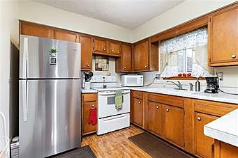 1st image of 1317 N 77th St