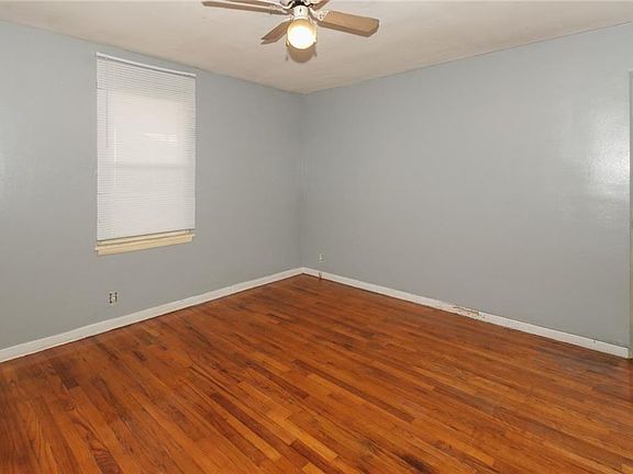 4th image of 1801 Medford Ave