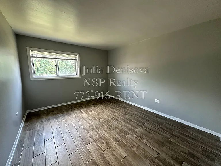 1306 Carol St #B — Photo 9
