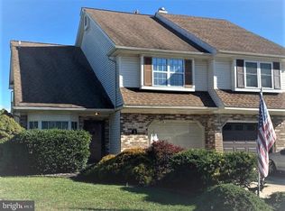 5 Gristmill Dr, Dover, DE 19904