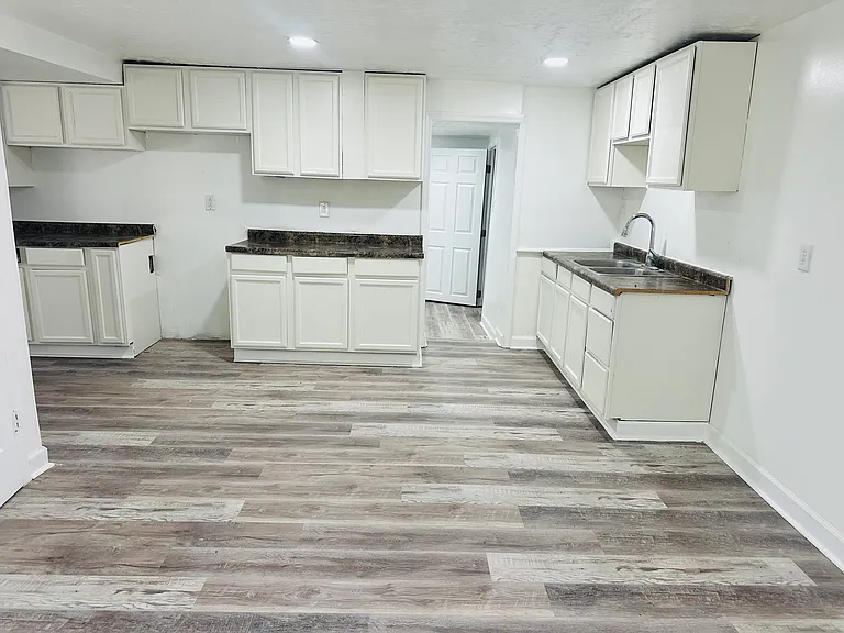 3018 Coffey St — Photo 7