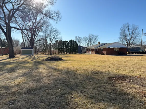 4450 State Route 71, Oswego, IL 60543