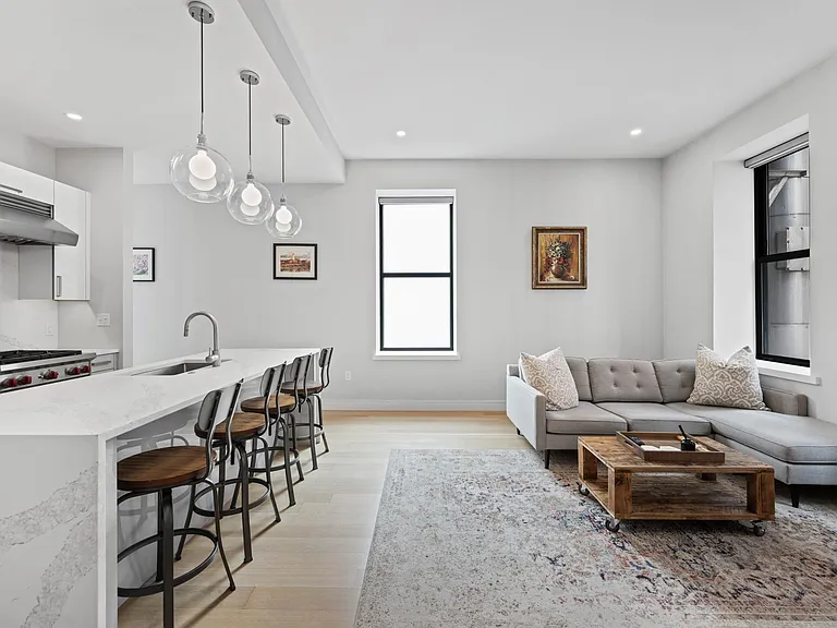 355 Congress St #404 — Photo 3