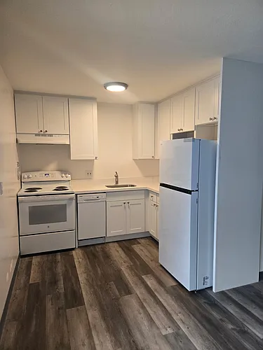 3600 NE 73rd Pl #3 Photo 1