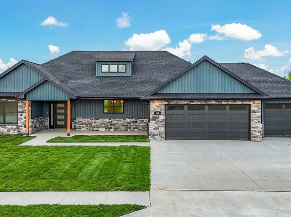 407 W Jaxon St, Sturgeon, MO 65284