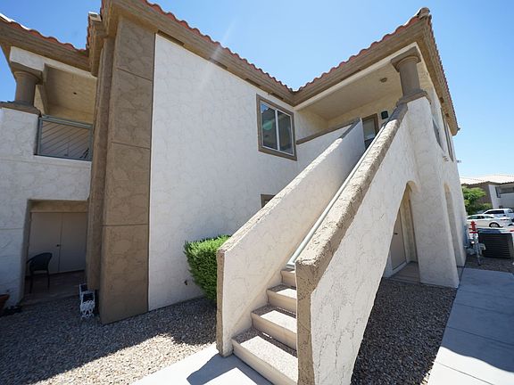 3rd image of 6912 Squaw Mountain Dr Building 203-13