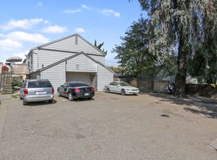 319 NE 3rd Ave, Visalia, CA 93291