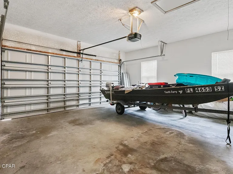 3243 Country Club Dr — Photo 24