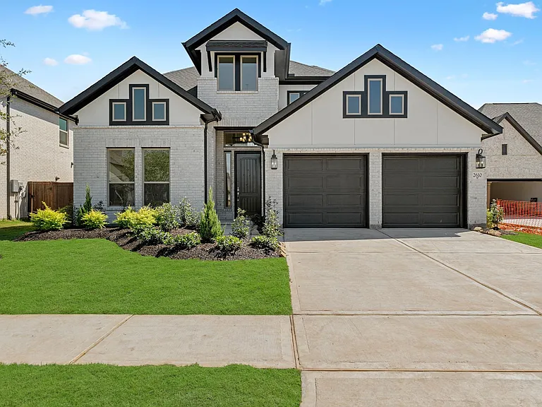 2610 Glacier Point Dr — Photo 1