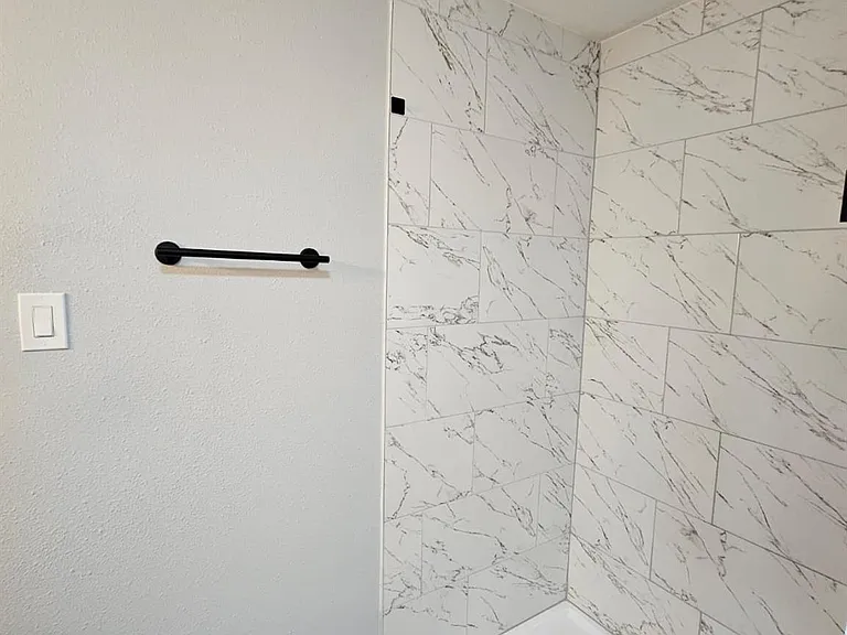 6847 Flamingo Dr — Photo 11