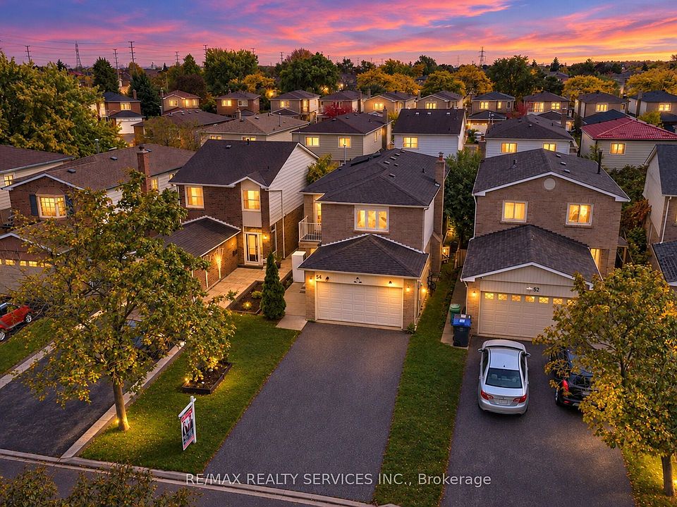 1st image of 54 Pickard Ln
