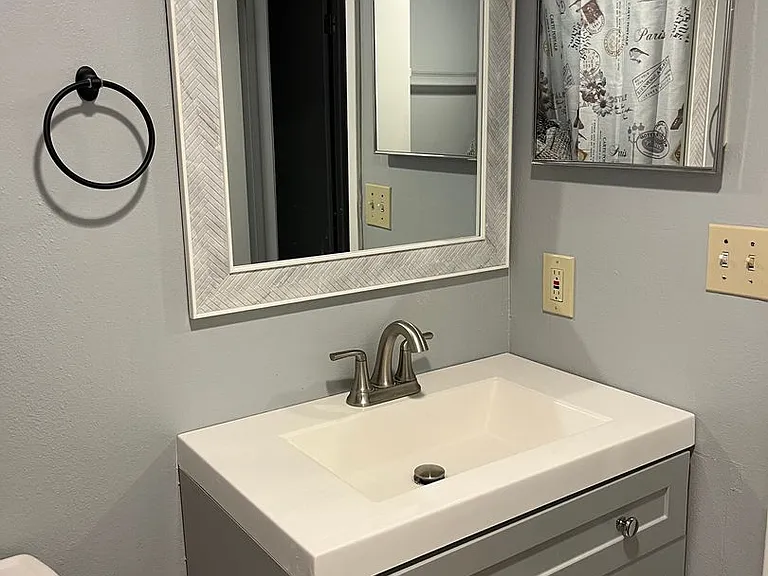 3300 Fox Chase Cir N #226 — Photo 9