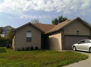 3154 W Golden Valley Ct, Springfield, MO 65807