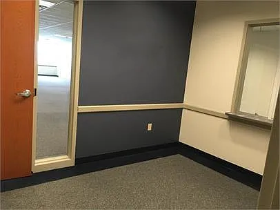 Glenmaura Professional Center (property) — Photo 2