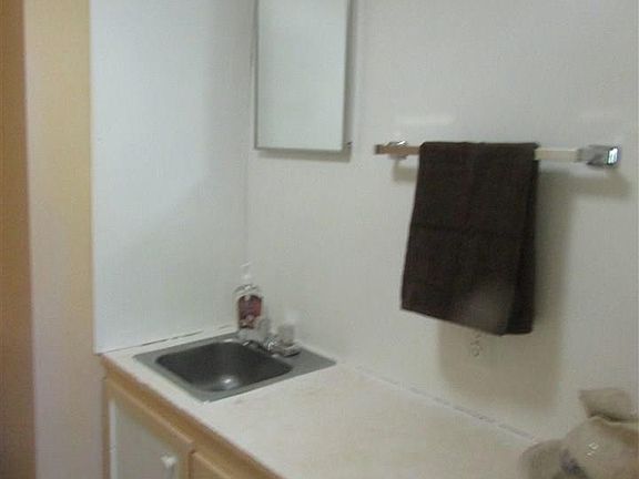 4th image of 65 Tamarack Trl