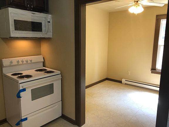 5th image of 324 Bellvue Ave