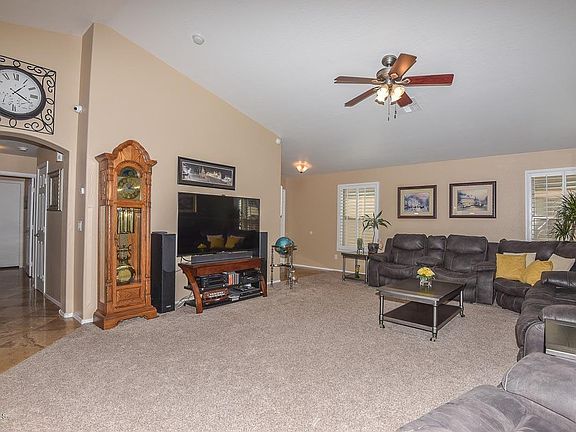 3rd image of 11724 W Mauna Loa Ln