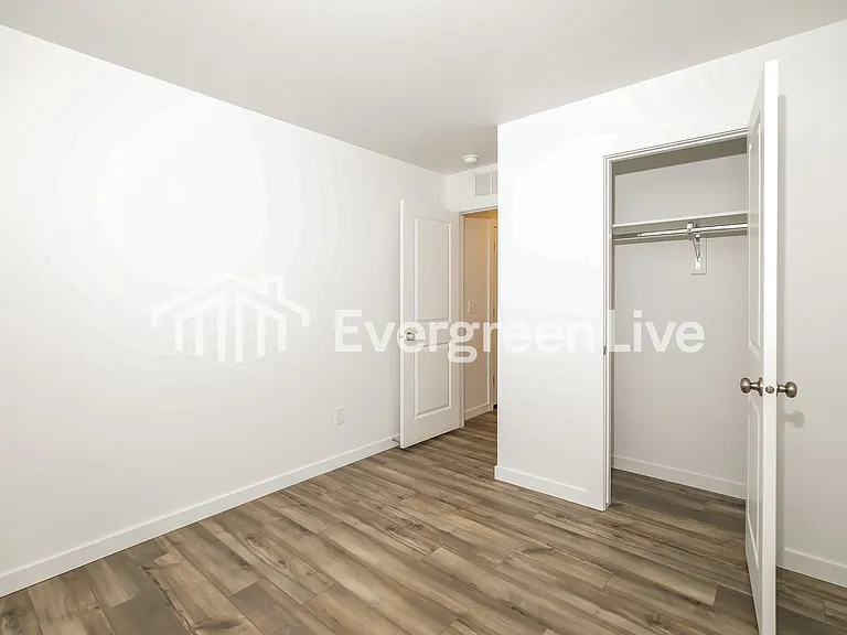 323 Lightening Ave — Photo 11