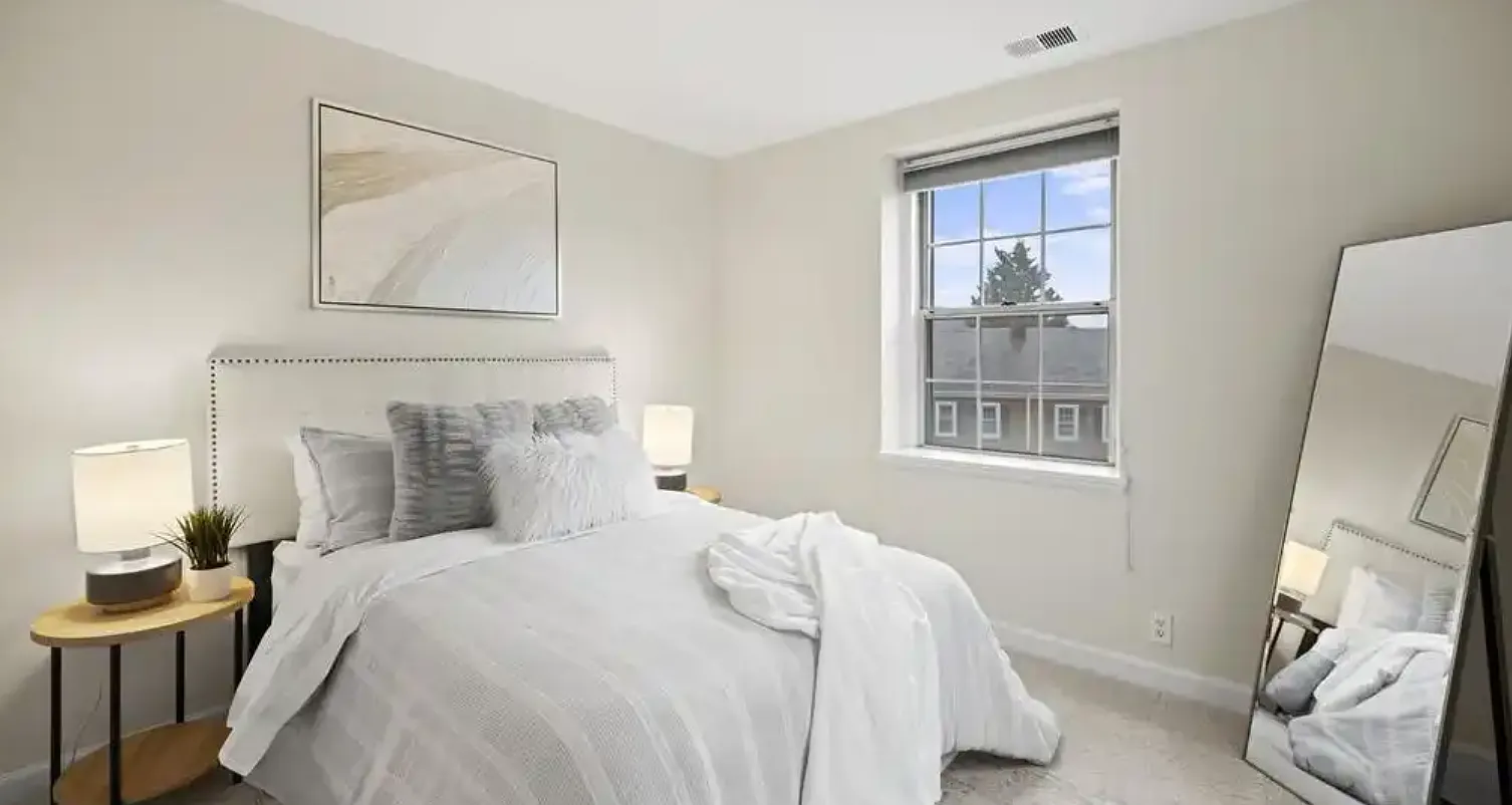 2834 S Abingdon St — Photo 4