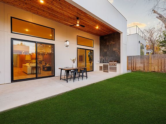 2nd image of 3940 N Crest Haven Rd