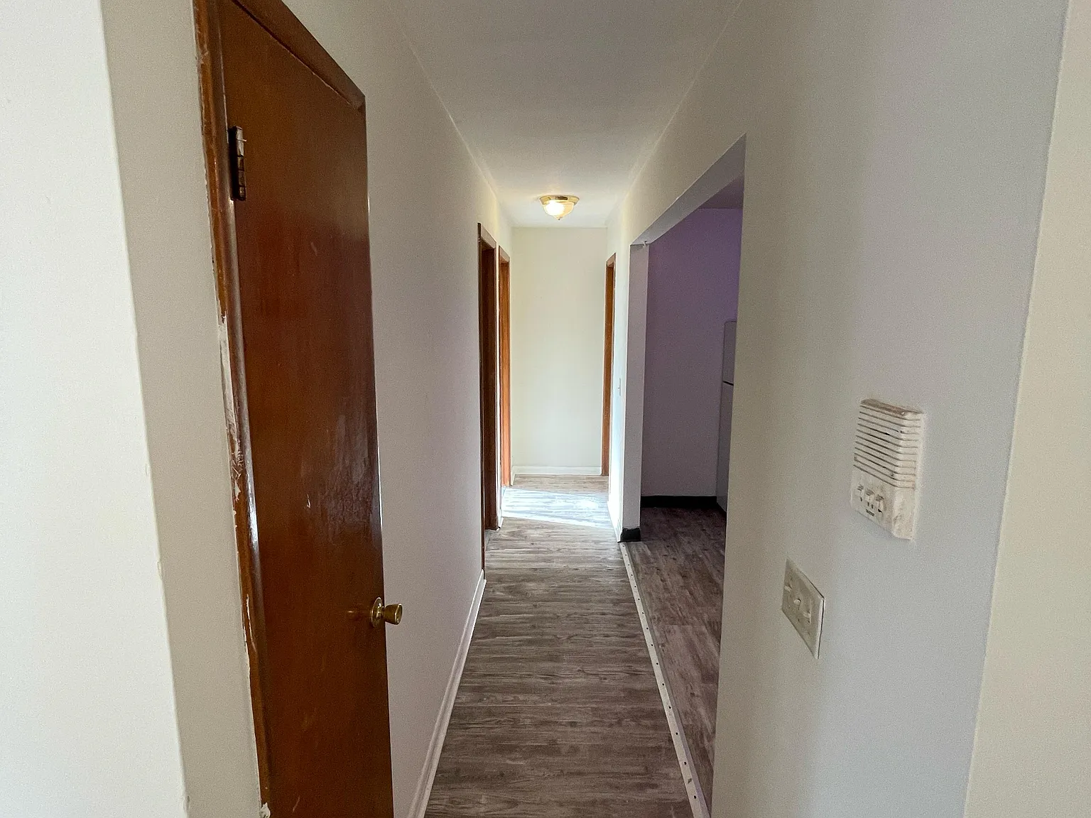 2 bed, 850 sqft, $1,250 — Photo 3